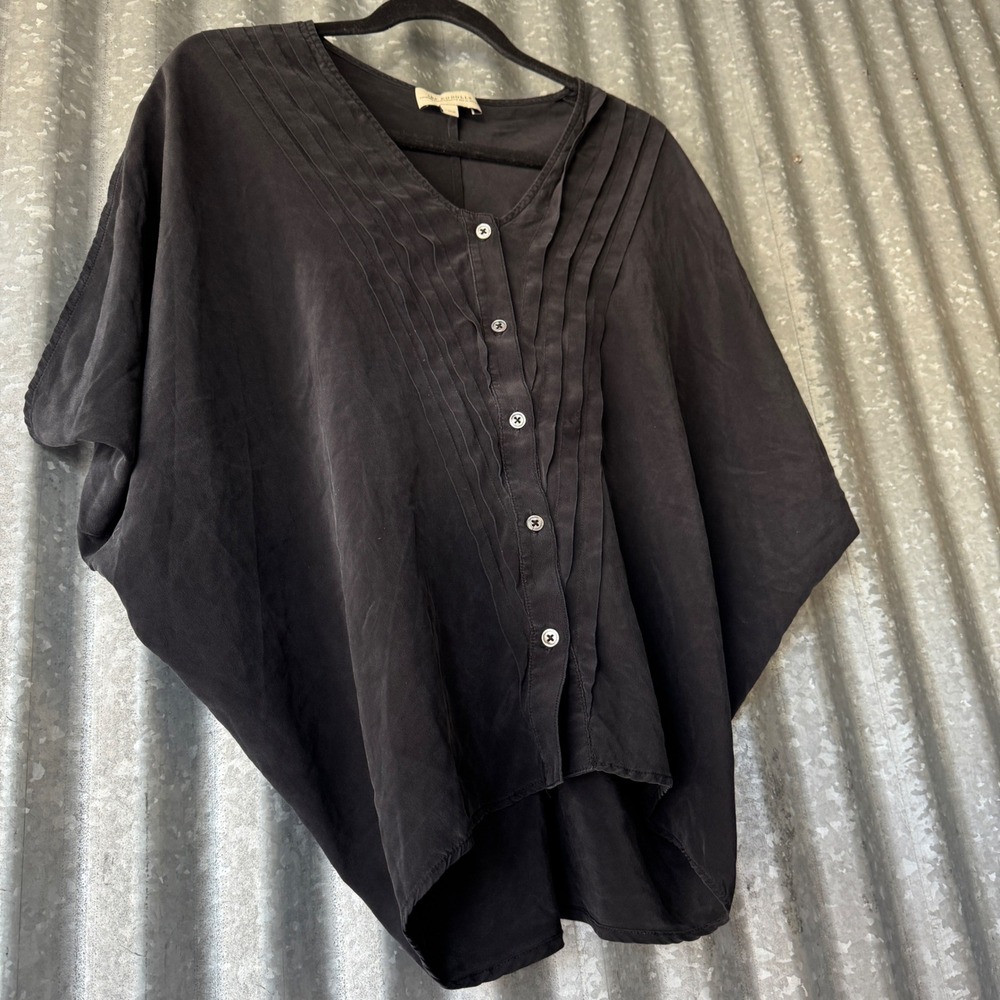 The Podolls Black 100% Silk Pintuck Pleat Dolman Sleeve Button Front Top XS boho - Picture 9 of 12
